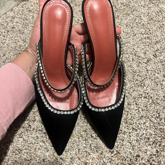 Black pointed toe heels with rhinestone detailing - Picture 4 of 4